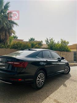 ڤۆڵکسواگن جێتا